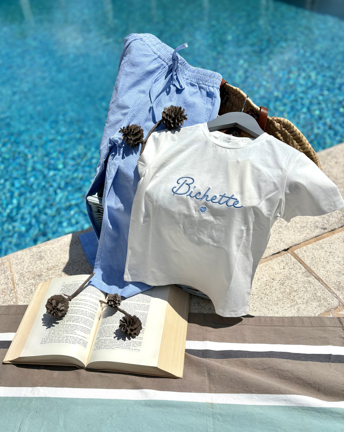 Pantalon Fille bleu à rayures